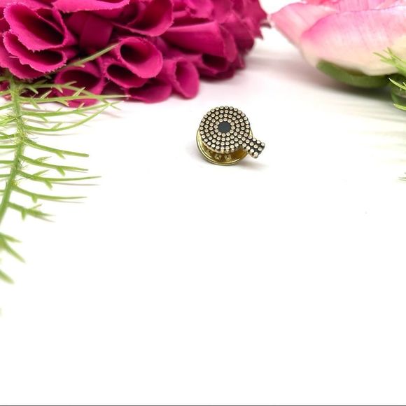 VINTAGE⚜️Geometric Golden Little Tack Pin - Picture 5 of 6